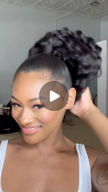 Clip in hair extensions + Heatless rollers on Instagram: "If you’re guilty of yanking your ponytail off after a long day raise your hand 🙋🏾‍♀️ in the comments. I’m guilty of doing this too 🙈…….. of course that comes with consequences. 

Improper removal of your ponytail will shorten the lifespan of the wig comb and velcro strap. If you experience a comb malfunction, it’s ok!! We send a extra comb in your package for future use. The comb can be replaced with basic needle and thread in under 5 mins.

🛒🛍Check out our instant ponytails online at gosleek.com
 
PONYTAILS RESTOCK THIS THURSDAY AUG 11th.
•Available in 3 textures and multiple lengths
•100% human hair 
•Can be heat styled and color safe 

#haircare #Blackhair #gosleek#gosleekhair#protectivestyles #clipinextensions #microlinks # Clip On Ponytail Black Hairstyles, Diy Ponytail Extension Black Hair, Ponytail Extension Hairstyles, Heatless Rollers, Diy Ponytail, Human Hair Ponytail Extensions, Protective Hairstyles For Natural Hair, Clip In Ponytail, Tape In Extensions