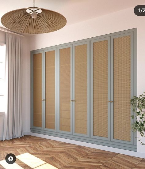 Rattan Closet Doors Modern, Coastal Closet Ideas, Rattan Built In Wardrobe, Natural Wood Closet Doors, Jute Wardrobe, Rattan Closet Doors, Wardrobe Restoration, Wardrobe With Rattan, Scandi Wardrobe