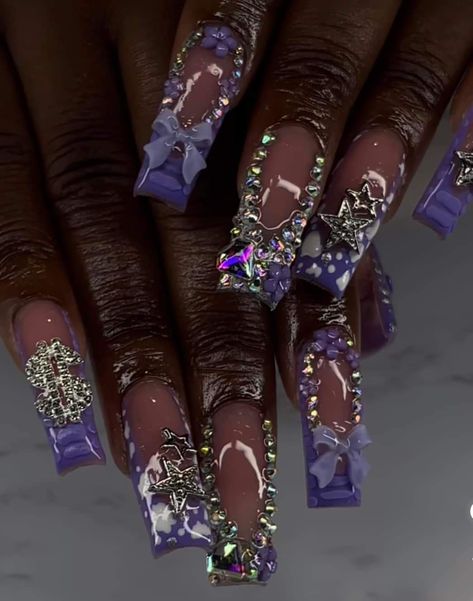 Bling Acrylic Nails Purple, Baddie Bling Nails Purple, Masquerade Ball Nail Ideas, Junk Nails Long, Purple Rhinestone Nail Designs, Purple Diamond Nails, Purple Junk Nails, Purple Nail Acrylic, Purple Nails Bling