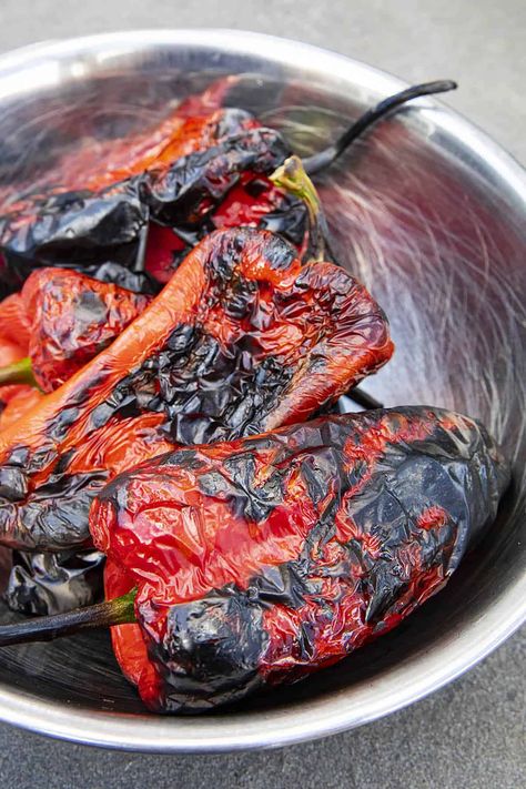 Freezing Roasted Peppers, Coleslaw Vinegar, Chili Pepper Hot Sauce Recipe, Candied Peppers, Red Peppers Recipes, Mexican Food Authentic, How To Roast Peppers, Steak Recipes Grilled, Recipes Peppers