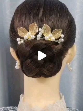 Different Bun Hairstyles, Bun Hairstyles For Wedding, Hair Bun Hairstyles, New Hair Quotes, Hair Bun Styles, Easy Hair Up, Hair Items, Wedding Bun Hairstyles, Beautiful Buns