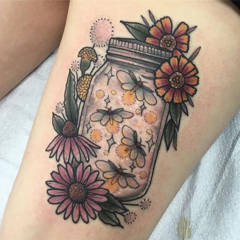 1,392 Likes, 40 Comments - chelsea jane (@dearchels) on Instagram: “Fireflies and some Kansas #wildflowers. I hope everyone gets to see a field of lightning bugs in…” Lightning Bug Tattoo, Jar Tattoo, Firefly Tattoo, Lady Bug Tattoo, Lightning Bug, Bug Tattoo, Theme Tattoo, Inspiration Tattoos, Geniale Tattoos