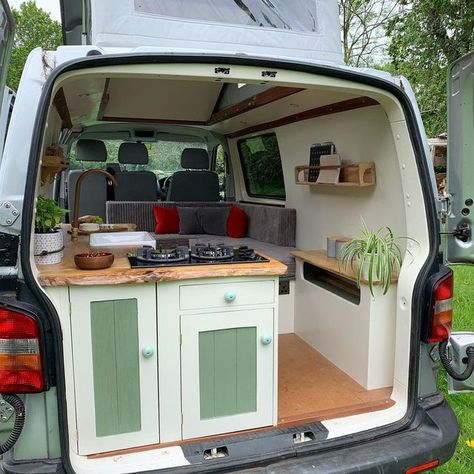 Van Life Essence by Project Van Life on Instagram: "Size doesn't matter when it comes to coziness! 😍 This adorable campervan, crafted by the talented team at @shorelinecampervans_westsussex, may not be the largest, but it's a dreamy home on wheels. We'd happily roam the world in this beauty, exploring all the places on our bucket list. 🌍💫 Don't forget to give them a follow and discover their incredible campervan conversions! 🚐✨ #vanlifehack #vanlifereality #campingcar #rvlife #campervan #cam Small Van Makeover, Small Van Build Ideas, Small Campervan Conversions, Small Van Conversion, Van Closet, Mini Camper Van, Campervan Accessories, Camper Van Kitchen, Small Camper Vans