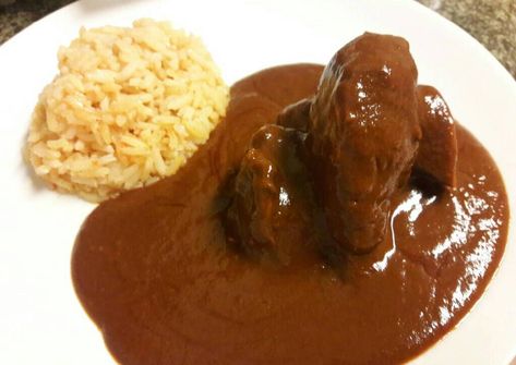 Mole rojo 🍫🍪🍗🌶 Receta de Miriam Valente 🌺- Cookpad Red Moles, Mole Poblano, Natural Face Cleanser, Natural Hair Mask, Medical Practice, Tex Mex, Winter Food, Blood Vessels, Dinner Tonight