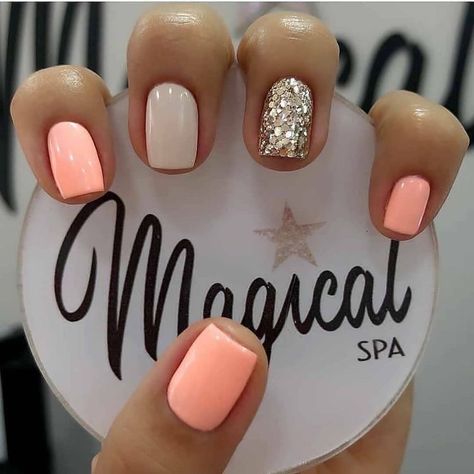 Gel Nails For Cruise, Best Nails For Beach Vacation, Shorter Summer Nails, Pink Trendy Nails Square, Cruise Dip Nail Ideas, Fun Summer Dip Nails, Pink Trendy Nails Short Square, Beach Nail Colors Gel, Pink Shellac Nails Designs