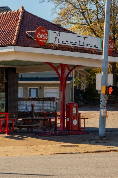 Athens Georgia, Athens Ga, University Of Georgia, The Neighborhood, Athens, Coca Cola, Georgia, The Neighbourhood, Black And Red