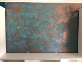 How to Paint a Faux Copper Feature Wall DIY Faux Copper Patina Diy, Copper Feature Wall, Copper Wall Paint, Wall Design Ideas Paint, Copper Patina Wall, Patina Wall, Accent Wall Stencil, Funky Wallpaper, Tree Branch Wall