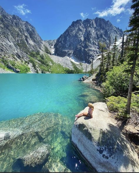 Washington State Hikes, Washington State Travel, Washington Hikes, Washington Travel, Alpine Lake, To Infinity And Beyond, Best Hikes, Travel Inspo, Travel Lifestyle