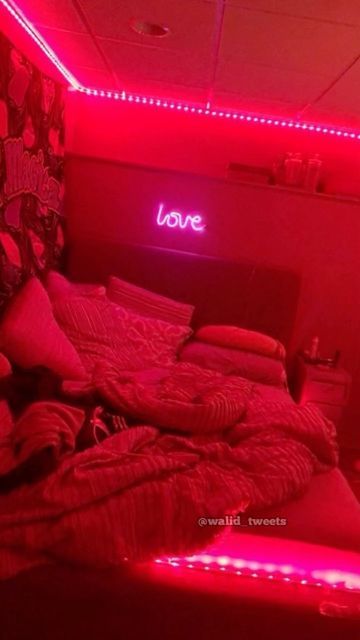 Red Led Lights Bedroom Aesthetic, Red Lights Bedroom, Led Lights Bedroom Aesthetic, Red Room Decor, Bedroom Ideas For Men, Neon Bedroom, Led Lighting Bedroom, Pyjama Party, Aesthetic Bedroom Ideas