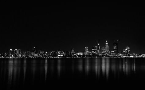 #city #night #dark #skyline #architecture #river #4K #wallpaper #hdwallpaper #desktop City Skyline Wallpaper, Computer Wallpaper Hd, Background 4k, Black And White City, View Wallpaper, City Background, Black Background Wallpaper, Dark City, City Night