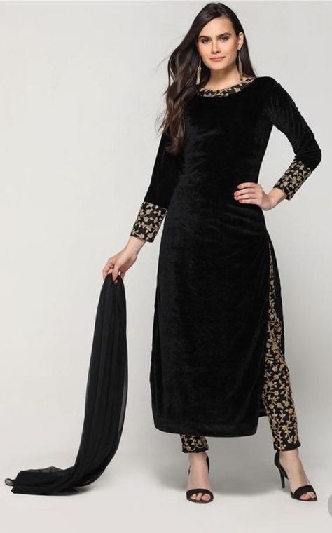 Velvet Dress Indian, Velvet Suits Women Indian, Velvet Salwar Kameez, Black Pakistani Suit, Velvet Salwar, Velvet Pakistani Dress, Velvet Dresses Outfit, Velvet Suit Design, Velvet Kurta