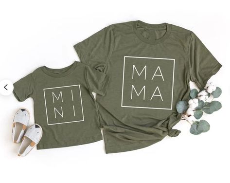 Mini Tees, Shirt Outfit Summer, Mommy And Me Shirts, Mama And Mini, Mommy Shirts, Mommy And Me Shirt, Matching Halloween, Matching Tees, Comfy Shirts