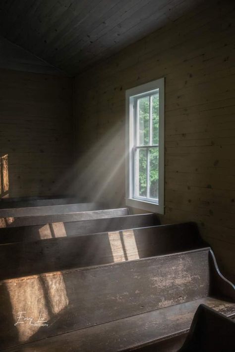 One more from the old primitive Baptist Church, reminds me of the old hymn I saw the light…… Cade’s Cove - Smoky Mountains Tennessee #emryleephotography Hymn Aesthetic, Southern Gothic Church, Southern Baptist Aesthetic, Baptist Aesthetic, Preachers Daughter, Southern Baptist Church, Mountains Tennessee, Church Photography, Smoky Mountains Tennessee