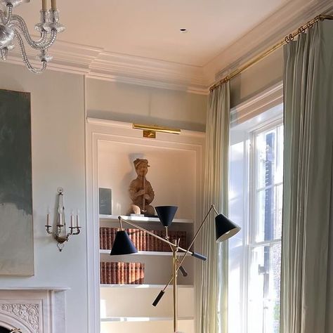 CECE BARFIELD THOMPSON on Instagram: "A careful curation of objects reflecting this house's history and the client's beautiful taste. This Parlor's design spans 3 continents and over a 1000 years (yes, 1000!) Still a few antique books to be found but we are looking for the right ones, and like all good things, it takes time. Pray to the auction Gods for me!" Cece Barfield Thompson, Cece Barfield, Parlour Design, Chicago Apartment, 1000 Years, Antique Books, Mississippi, Instagram A, Chicago