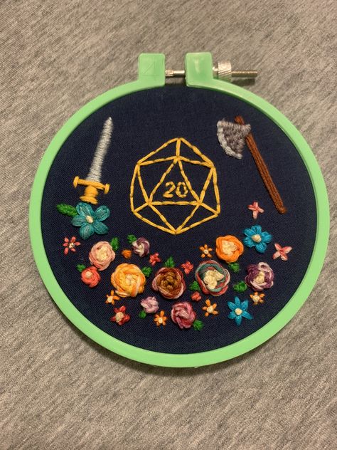 Overwatch Embroidery, Dnd Gifts Diy, D&d Embroidery, Gamer Embroidery, Dnd Pixel Art, Dnd Embroidery, Minecraft Embroidery, Tote Embroidery, Dnd Gifts