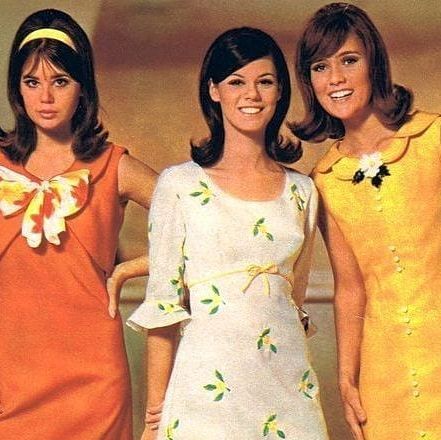 1960 Dresses Vintage, 1960s Mod Aesthetic, 60s Advertisements, 60s Looks, Naomi Sims 1960s, Vintage 60s Aesthetic, 1961 Womens Fashion, Twiggy 1960s, Sixties Mini Dress