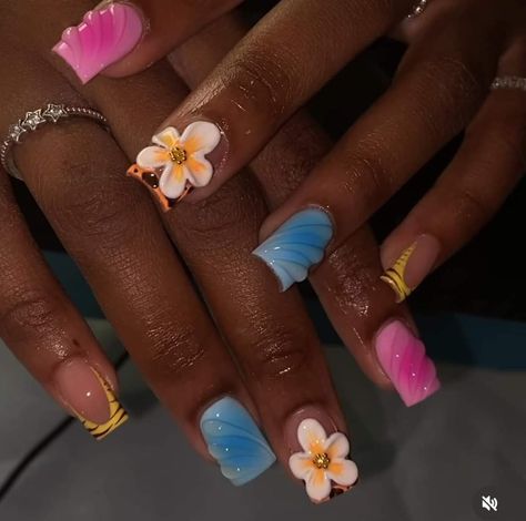 Tropical Toe Nail Designs, Square Flower Nails, Nails With Hibiscus Flower, Nails With Hibiscus, Groovy Nails, Nail Combos, Nail Goals, Stylish Nails Designs, Polish Ideas