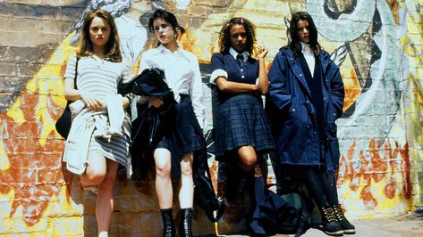 Nancy The Craft, Nancy Downs, The Craft 1996, The Craft Movie, Movies Outfit, Fashion Night, Alternative Outfits, Costume Halloween, The Craft