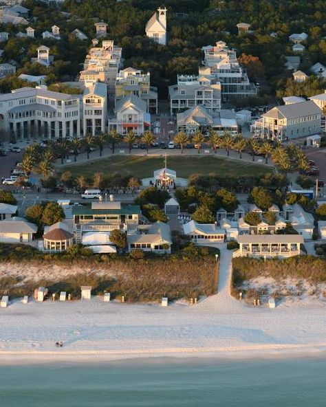 Florida Tourism, Seaside Fl, Seaside Florida, Beach Place, Beach Towns, City Planning, Beach Stuff, Fort Walton Beach, Seaside Beach