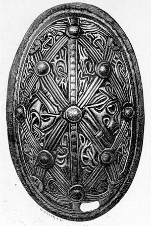 Shield brooch, type P25/26 Petersen considered the P25 brooch to be the earliest type of Viking period oval brooch. Big Tortoise, Norwegian Jewelry, Norwegian Vikings, Viking Jewellery, Viking Garb, Germanic Tribes, Turtle Brooch, Viking Bracelet, Archaeological Finds