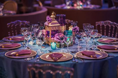 Princess Jasmine Wedding, Arabian Nights Wedding Theme, Quince Theme Ideas, Aladin Disney, Aladdin Wedding Theme, Arabian Nights Wedding, Aladdin Theme, Aladdin Wedding, Princess Jasmine Party