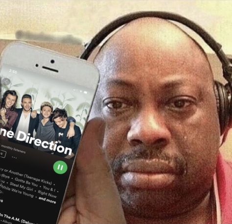 1d Aesthetic Icon, One Direction Random Pictures, 1 Direction Funny, 1d Reaction Pics, One Direction Random, One Direction Core Aesthetic, One Direction Aesthetic Pictures, One Direction Pumpkin, Harry Styles Funny Pictures