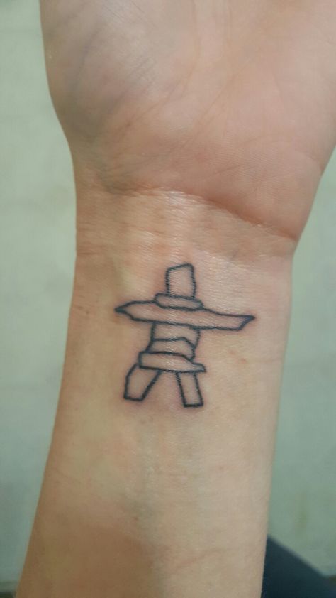 Inukshuk! Inuksuk Tattoo, Inuit Tattoos Men, Inukshuk Tattoo, Inuit Tattoos, Nina Tattoo, Canada Tattoo, Tiny Tats, Tattoos Pictures, Inuit People