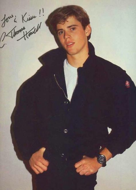 Cutie The Outsiders Cast, 80s Actors, The Outsiders Greasers, Secret Admirer, Matt Dillon, Casting Pics, When Im Bored, Hottest Guy Ever, Draw On Photos