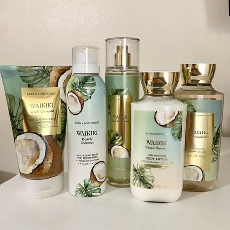 Bath and body works Waikiki Beach coconut Waikiki Beach Coconut, Her Perfume, Beach Coconut, Bath N Body Works, Bath And Body Work, Bath And Body Works Perfume, Shower Skin Care, Body Smells, Body Care Products