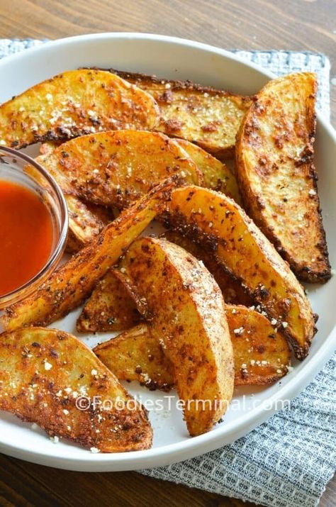 Garlic Parmesan Potato Wedges Air Fryer Garlic Parm Potatoes Air Fryer, Best Air Fryer Potato Wedges, Potato Garlic Parmesan, Air Fryer Wedge Potatoes, Parmesan Potato Wedges Air Fryer, Air Fry Potato Wedges, Potatoes Recipes Air Fryer, Potato Wedges Air Fryer, Garlic Parmesan Potato Wedges