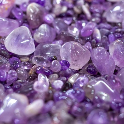 Purple Rocks, Purple Crystal Aesthetic, Purple Gem Aesthetic, Amtheyst Stone Aesthetic, Mystical Purple Crystals With Natural Stones, Mystical Natural Purple Crystals, Purple Gems, Purple Aesthetic, Stones And Crystals