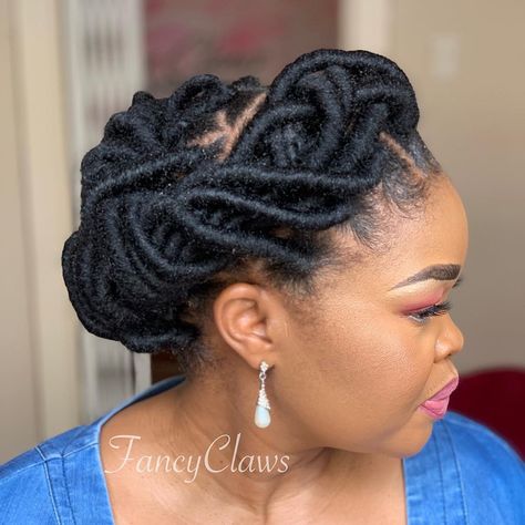 Wool Hairstyles, Threading Hair, Brazilian Wool Hairstyles, African Threading, Brazilian Wool, Dreadlocks Hair Care, Hair Threading, Black Hair Updo Hairstyles, Natural Hair Bride