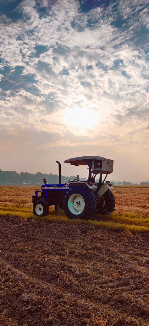 Tractor Snapchat, Punjab Tractor, Tractor Snap, Intentions Quotes, Good Intentions Quotes, Memories Aesthetic, Night Rides Snapchat, Overlay Nails, Adventure Essentials