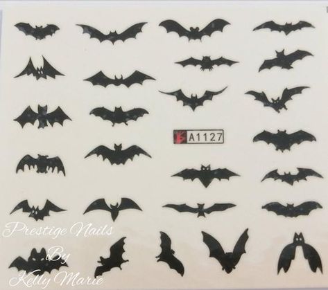 Check out this item in my Etsy shop https://www.etsy.com/uk/listing/860160414/1-sheet-halloween-nail-art-water-decals Bat Nails Art, Scary Nails, Bat Nails, Cheap Nail Art, Spooky Black, Stickers Halloween, Transparent Nails, Art Water, Halloween Tattoos