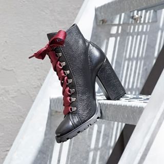 Schutz USA (@schutz) • Instagram photos and videos Chunky Combat Boots, Lug Sole Boots, Zara Leather, Max Black, Combat Boot, Block Heel Boots, Lace Up Booties, Black Laces, Lug Sole