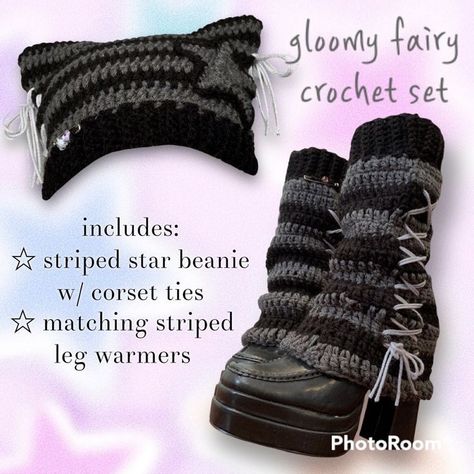 Crochet cat hat knitting double crochet leg warmers gloomy fairy Knitting Patterns Drawing, Cute Arm Warmers Aesthetic, Crochet For Adults, Easy Diy Outfit Ideas, Cute Hat Crochet Pattern Free, Grunge Crochet Accessories, Crochet Clothes Set Pattern, Crochet Grunge Aesthetic, Black Crochet Clothes