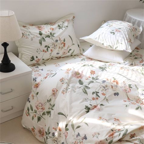 Material :100% cotton Size Chart Twin Size: 1*Duvet Cover 66"x 86" (168 x 218 cm) 2*Pillowcase 19"x 29" (48 x 74 cm) Twin XL 1*Duvet Cover 68"x 95" (173 x 241 cm) 2*Pillowcase 19"x 29" (48 x 74 cm) Full size: 1*Duvet Cover 79"x 90" (200 x 230 cm) 2*Pillowcase 19"x 29" (48 x 74 cm) Queen size: 1*Duvet Cover 90"x 90" (230 x 230 cm) 2*Pillowcase 19"x 29" (48 x 74 cm) King size: 1*Duvet Cover 102"x 90" (260 x 230 cm) 2*Pillowcase 20"x 36" (51 x 92 cm) Wash Instruction Do not bleach Machine washable Farmhouse Bedding Sets, Flower Duvet Cover, Floral Bedding Sets, Farmhouse Bedding, Floral Duvet Cover, Floral Bedding, Floral Duvet, Flower Pillow, Duvet Covers Twin