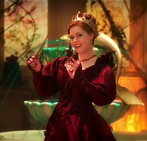 Disney Princess Giselle, Enchanted Movie, Giselle Enchanted, Michaela Conlin, Disney Enchanted, Disney World Characters, Patrick Dempsey, Live Action Movie, Amy Adams