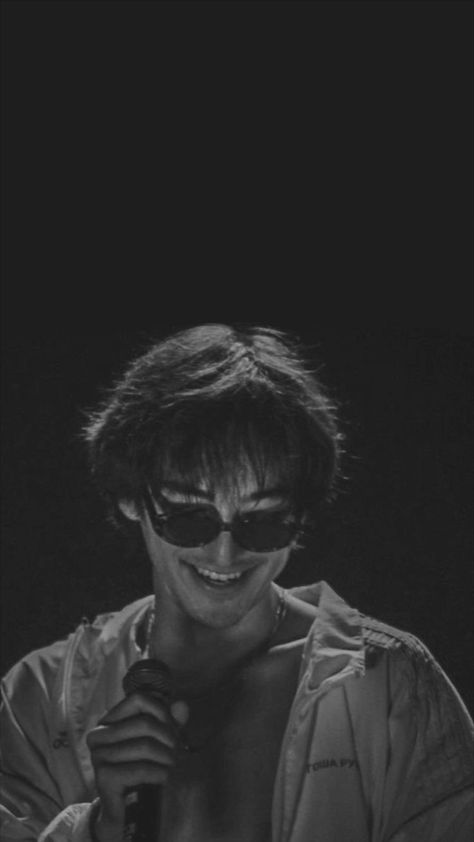 black and white joji Joji Wallpapers Aesthetic, Joji Aesthetic, Rainy Wallpaper, Gloomy Day, Vibe Song, Cool Anime Pictures, Good Vibe Songs, Aesthetic Photo, Music Poster