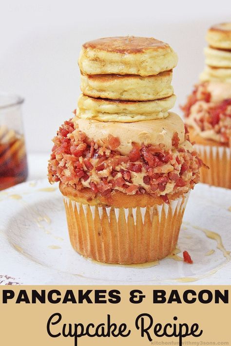 Gormet Cupcakes, Gourmet Cupcakes Flavors, Pancake And Bacon, Brunch Cupcakes, Bacon Cupcakes Recipe, Maple Bacon Pancakes, Gourmet Cupcake Recipes, Maple Bacon Cupcakes, Stuffed Cupcakes