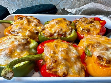 Ultimate Stuffed Peppers Best Stuffed Pepper Recipe, Bell Peppers Stuffed, Freezer Recipes, Pork Soup, Vegetarian Desserts, Hamburger Recipes, Beef And Rice, Peppers Recipes, Foods With Gluten