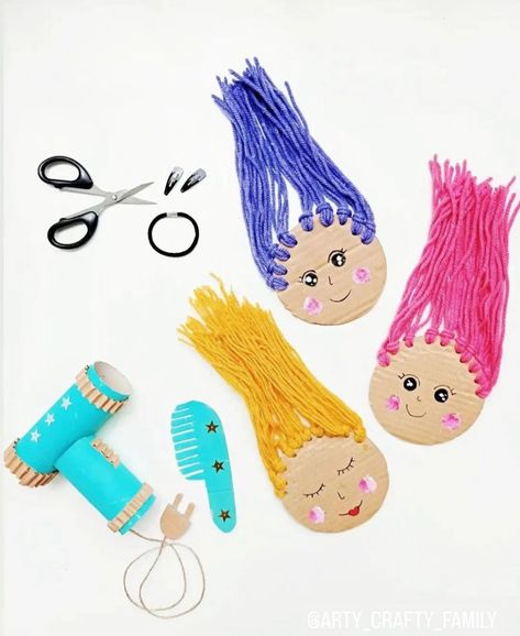 @recyclemeplay shared a photo on Instagram: “Hairdresser role play activity by @arty_crafty_family I had to share this gorgeous make. Love everything about this. Cute little…” • May 31, 2022 at 5:51pm UTC Play Activity, Easter Decorations Kids, Make Love, Craft Classes, Paper Towel Rolls, Montessori Activities, Cardboard Crafts, Diy Easter Decorations, Preschool Art