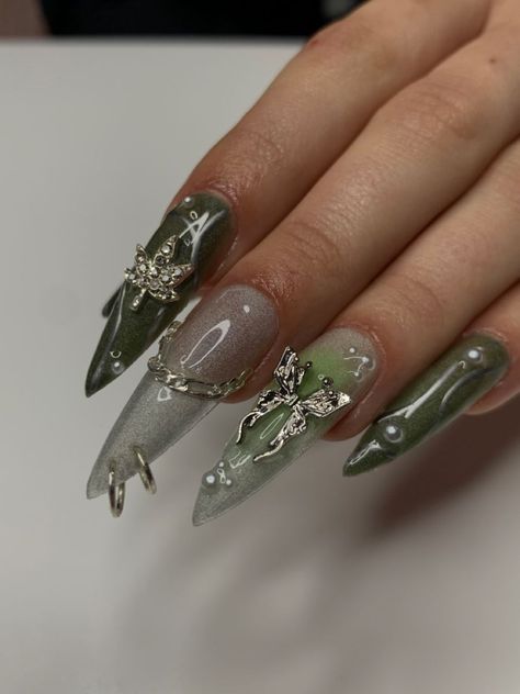 Green Long Nail Designs, Green Goth Nails Grunge, Dark Fairy Nails Acrylic, Edgy Green Nails, Green Nails Charms, Green Nails Fancy, Green Charm Nails, Prom Nails For A Green Dress, Dark Ethereal Nails