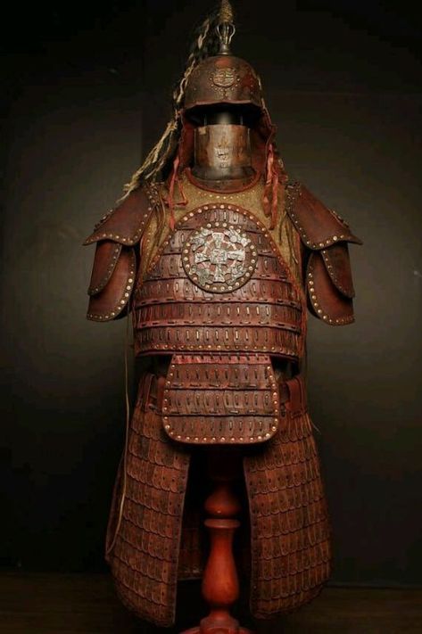 Mongolian Armor: Unveiling the Timeless Power and Beauty - Mongolianz Mongolian Clothing, Lamellar Armor, Chinese Armor, Golden Horde, Historical Armor, Samurai Armor, Leather Armor, Medieval Armor, Fantasy Armor