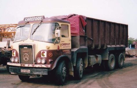 Tipper Lorry, Old Lorries, Classic Cars Trucks, Classic Trucks, Old Trucks, Commercial Vehicle, Classic Cars, Cars Trucks, Trucks