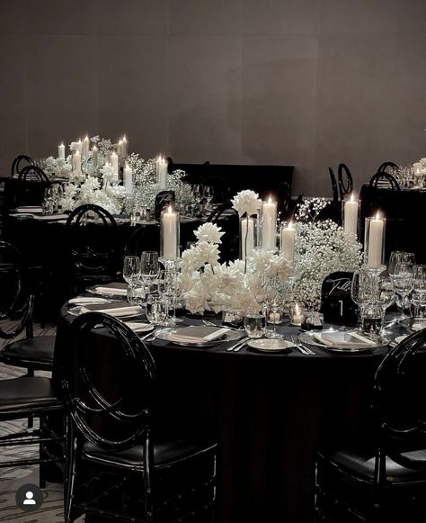 Black Wedding Reception Decor, Black Wedding Reception, Black Wedding Decorations, White Weddings Reception, Black And White Wedding Theme, Event Stylist, Wedding Reception Decor, Dream Wedding Decorations, White Wedding Theme