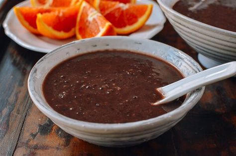 Sweet Red Bean Soup - A Chinese Banquet Dessert Red Bean Dessert, Banquet Food, Red Bean Soup, Wok Of Life, Woks Of Life, The Woks Of Life, Sweet Soup, Sweet Red Bean, Adzuki Beans