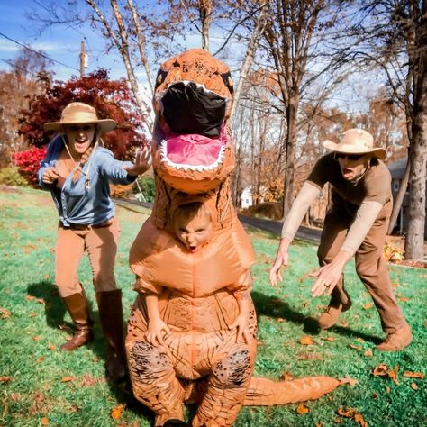 Dinasour Costume, Jurassic Park Theme, Kids Dinosaur Costume, Family Halloween Costume Ideas, T Rex Costume, Family Halloween Costume, Baby Boy Halloween, Dinosaur Costume, Instagram Family