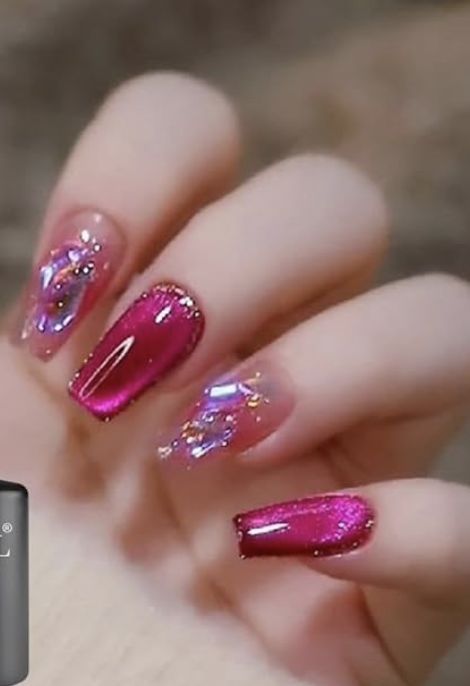 Dark Pink Bejeweled Cat Eye Nails Magnet Polish Fuschia Cat Eye Nails, Pink Cat Eye Nails Design, Everyday Nails, Blossom Bubbles And Buttercup, Magnetic Nail Polish, Crystal Cat, Magnetic Nails, Nail Polish Set, Cat Eye Gel