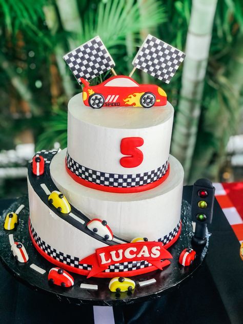 Two Fast Two Curious Birthday Cake, Car Themed Cake, Race Car Birthday Cake, Two Fast Two Furious, Car Birthday Cake, Racing Cake, Pastel Rainbow Cake, Cars Theme Cake, Race Car Cakes